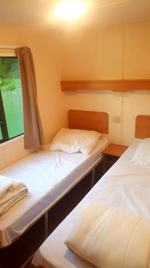 Camping De La Reuille Flere-la-Riviere Exterior foto